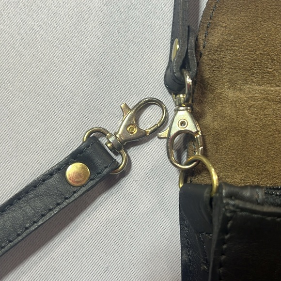 Nisolo Cleo convertible leather purse - Picture 9 of 12